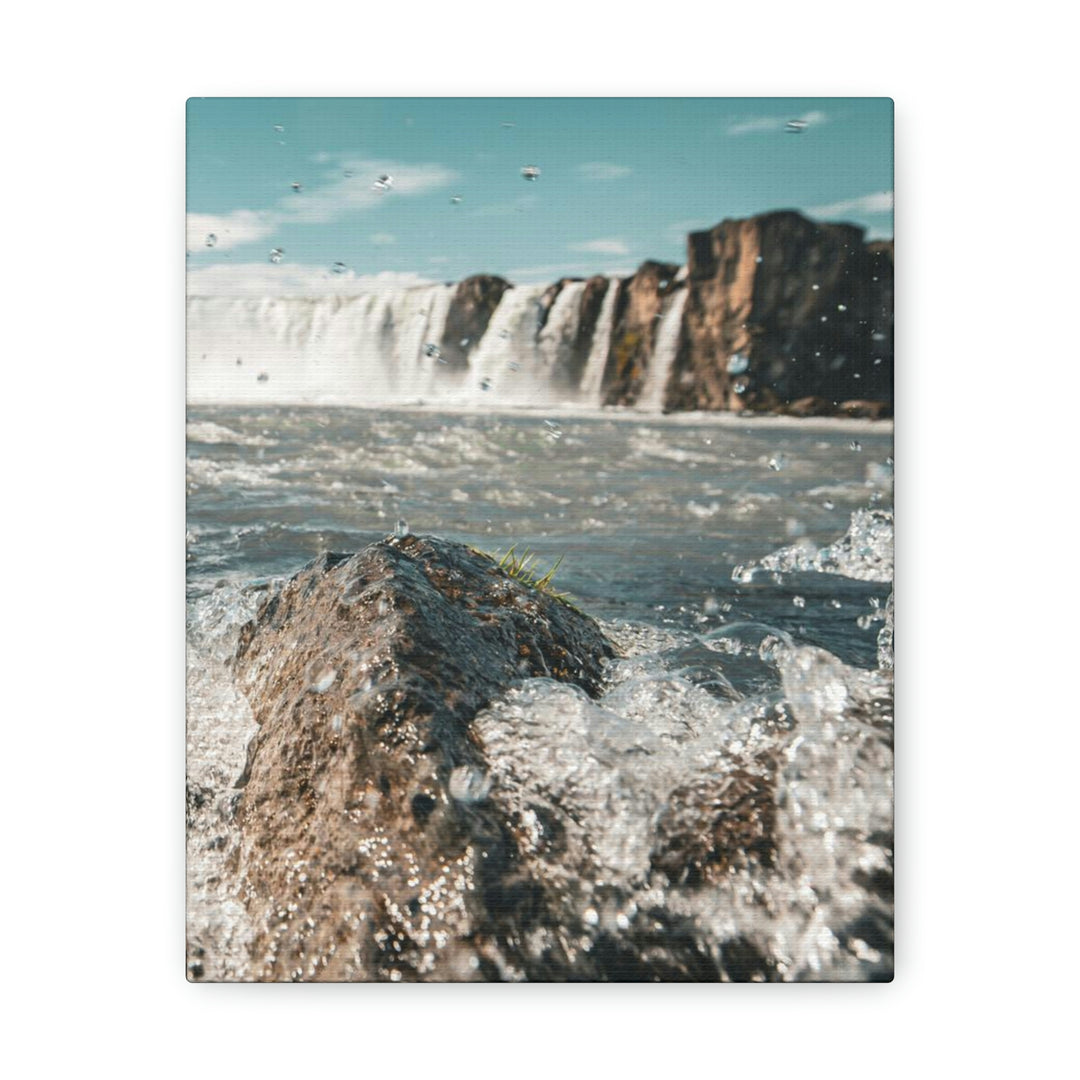 Goðafoss Splash - Canvas