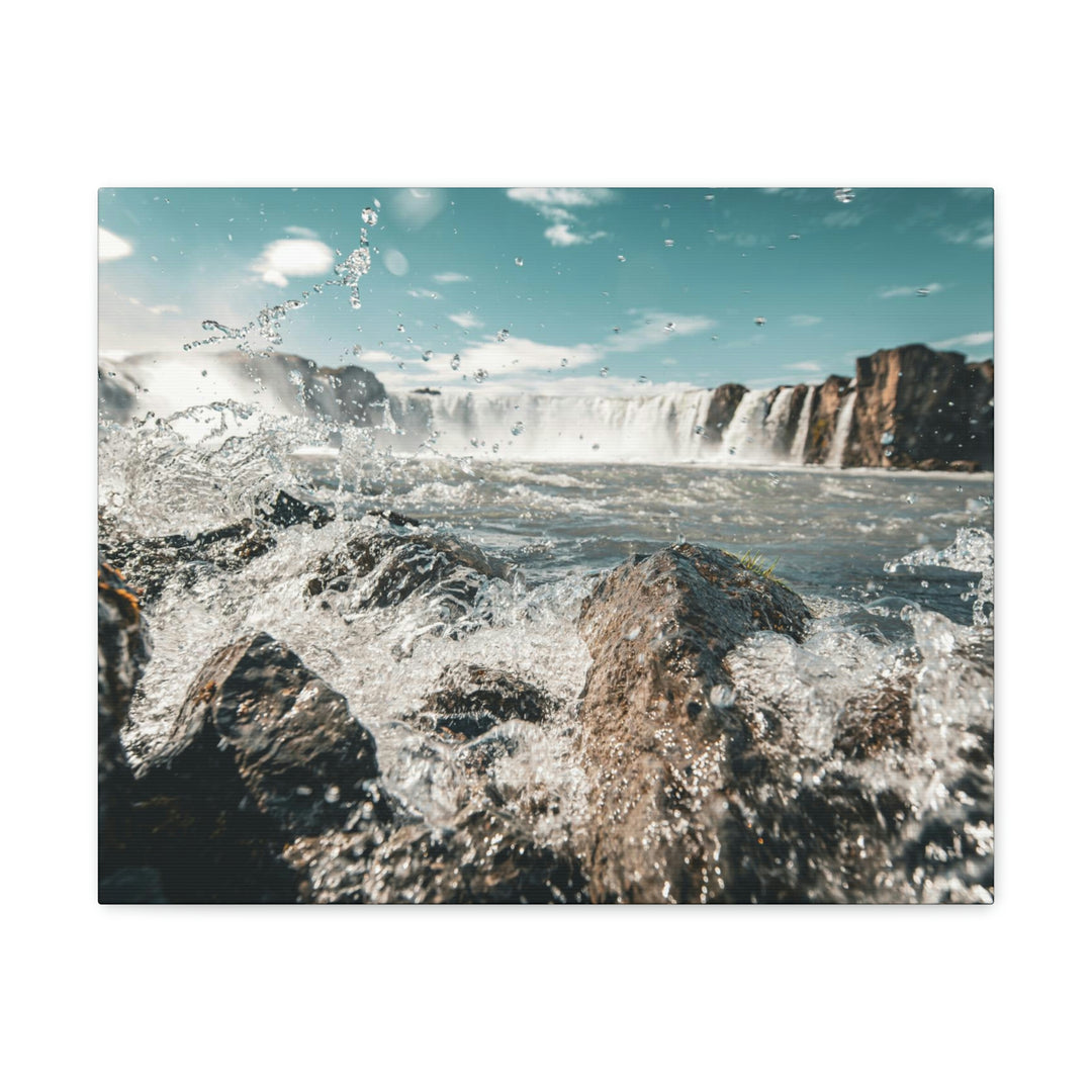 Goðafoss Splash - Canvas