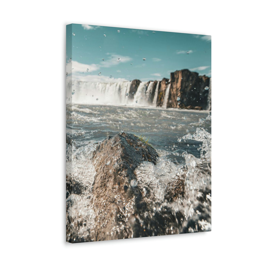 Goðafoss Splash - Canvas