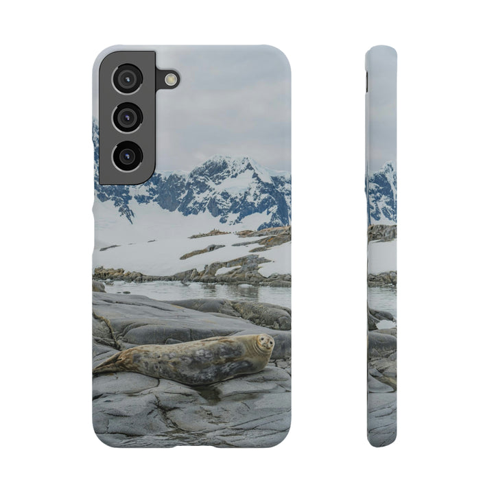 Weddell Relaxing - Phone Case