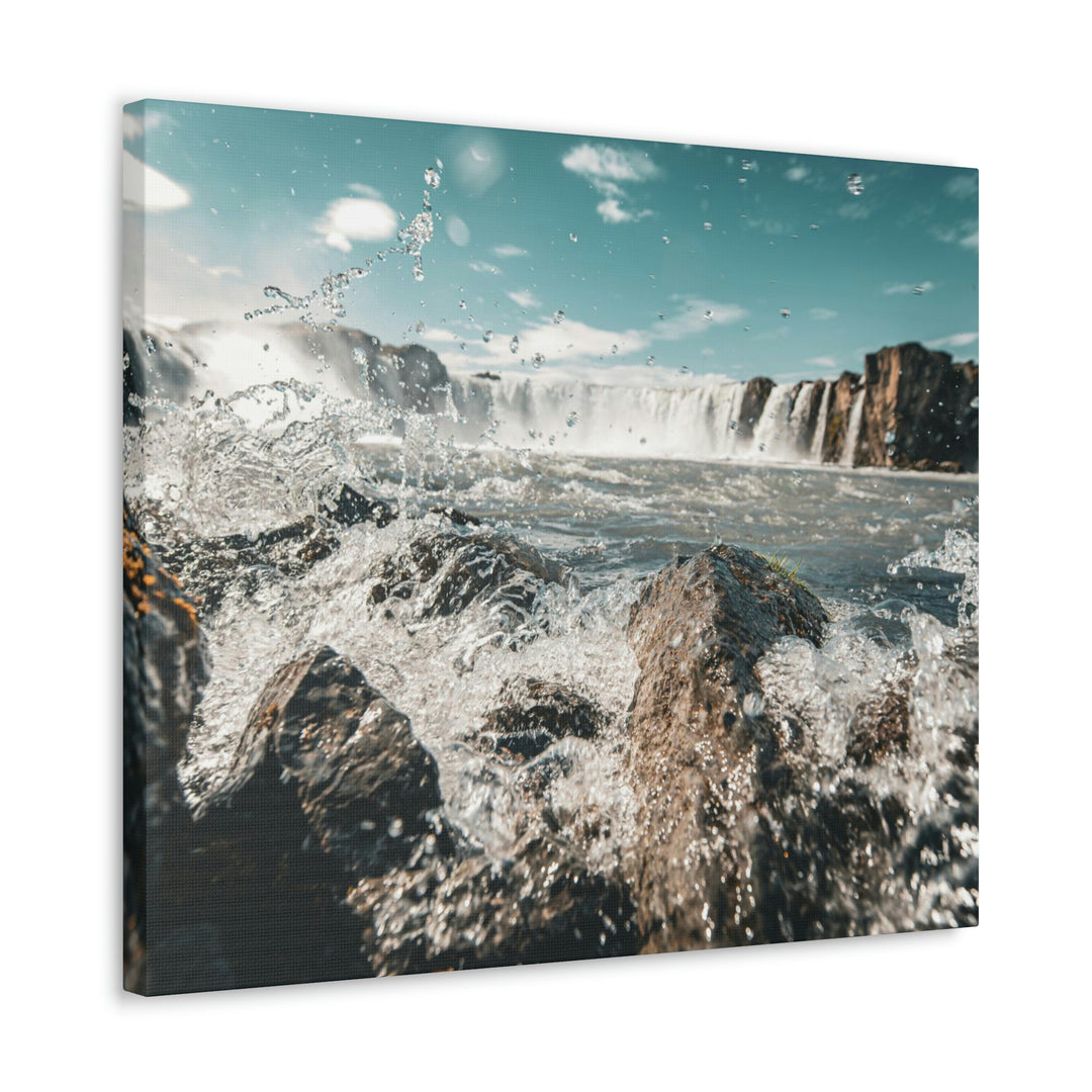 Goðafoss Splash - Canvas