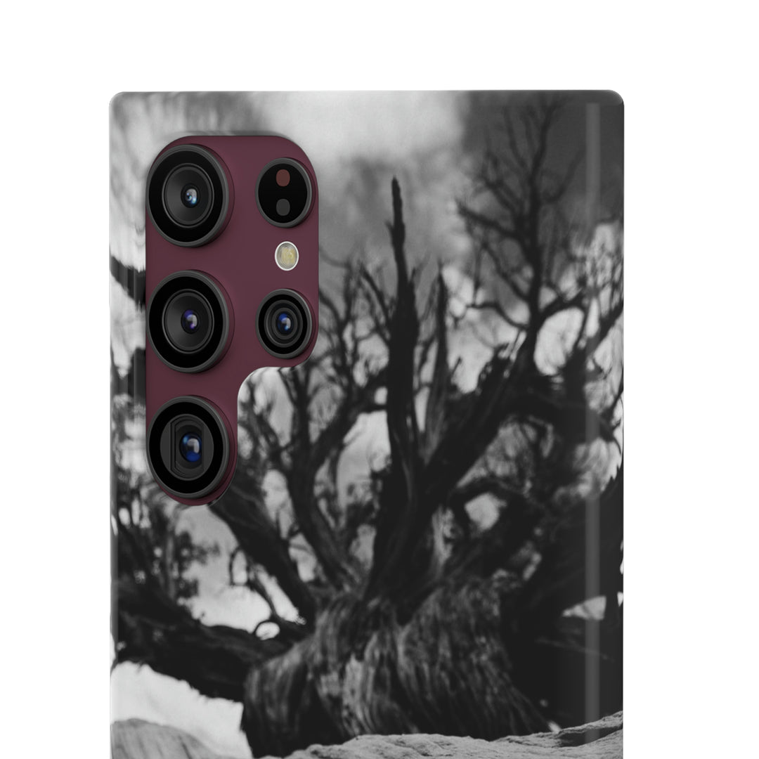 Desert Reach in Black and White - Phone Case