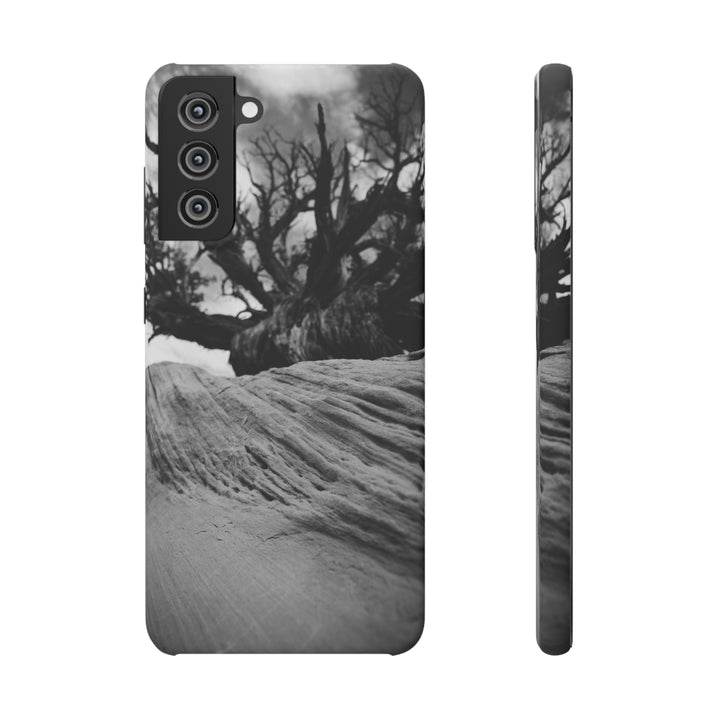 Desert Reach in Black and White - Phone Case