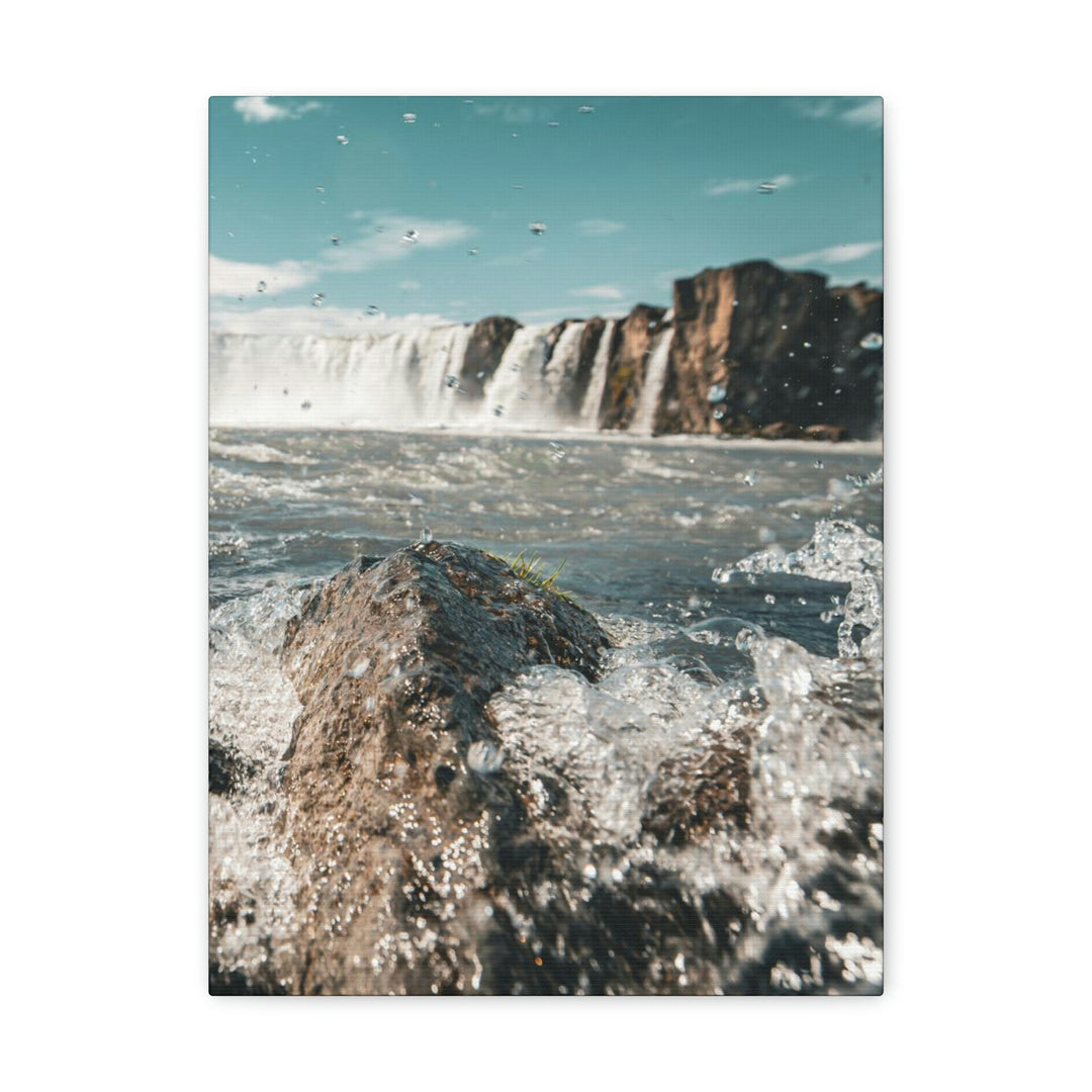 Goðafoss Splash - Canvas