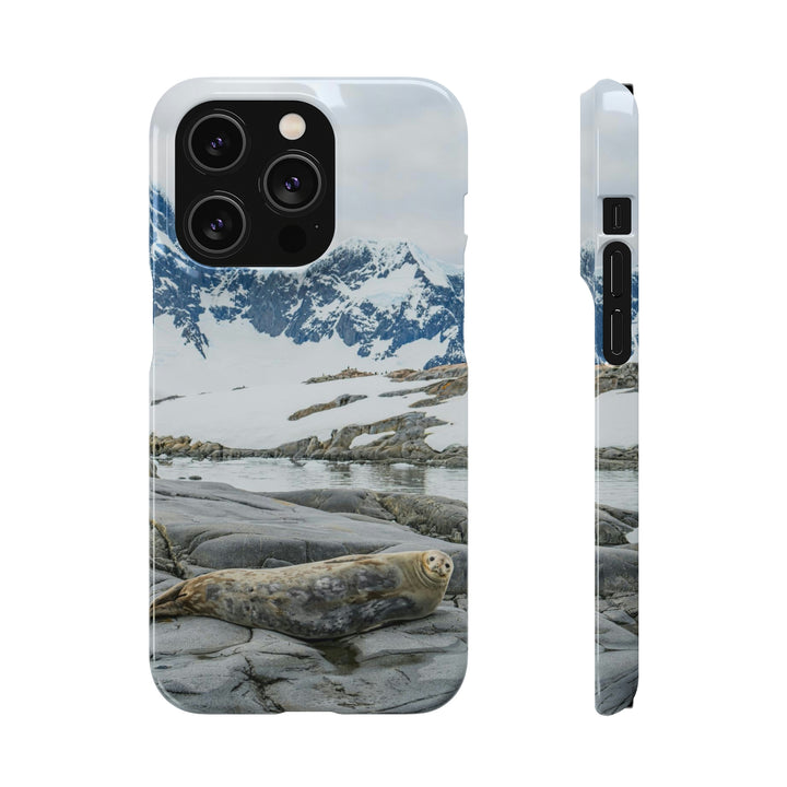 Weddell Relaxing - Phone Case