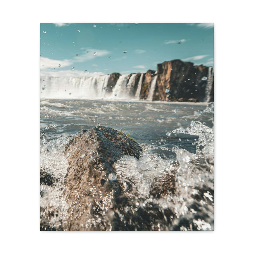 Goðafoss Splash - Canvas