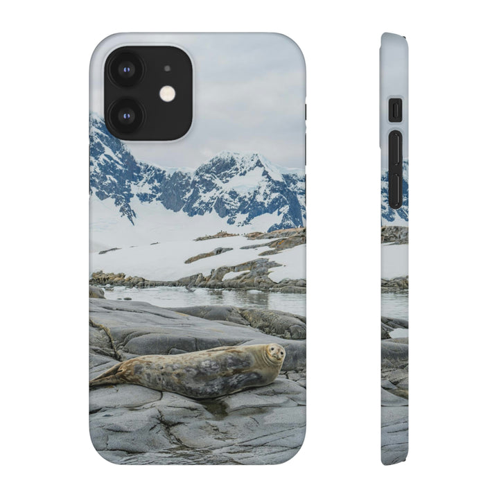 Weddell Relaxing - Phone Case