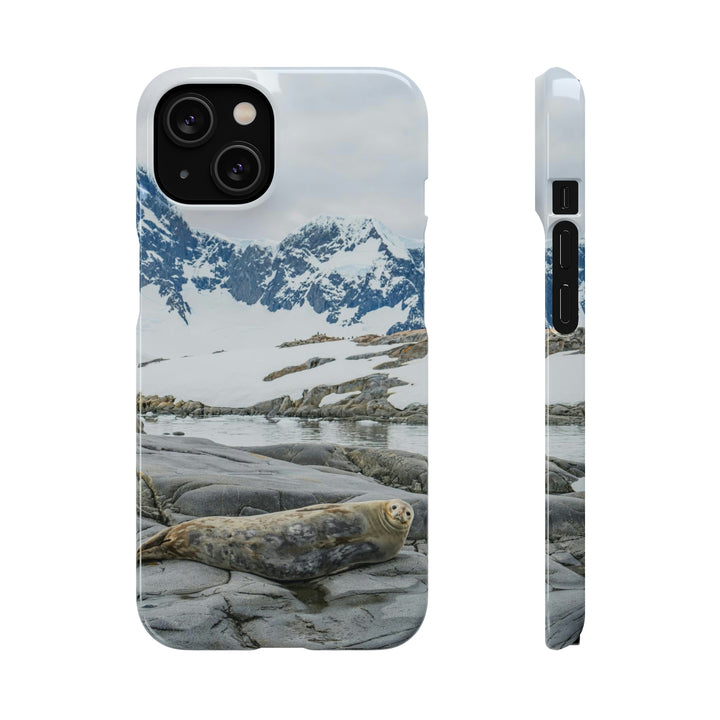 Weddell Relaxing - Phone Case