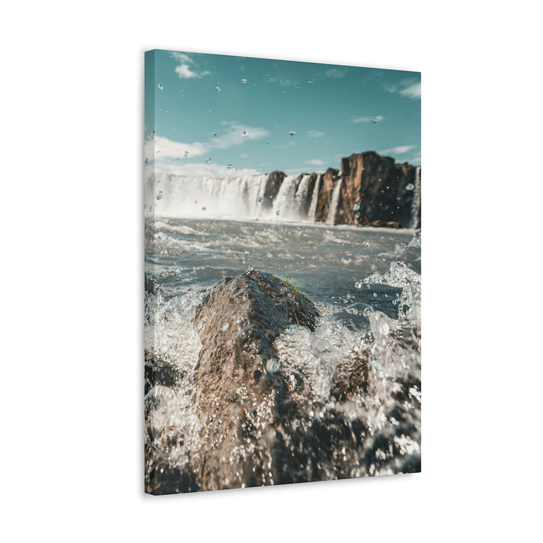 Goðafoss Splash - Canvas