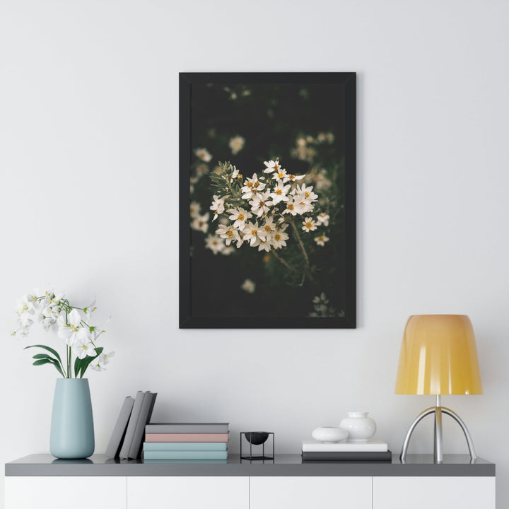 A Touch of White - Framed Print - Visiting This World