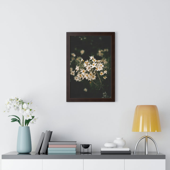 A Touch of White - Framed Print - Visiting This World