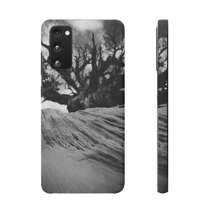 Desert Reach in Black and White - Phone Case