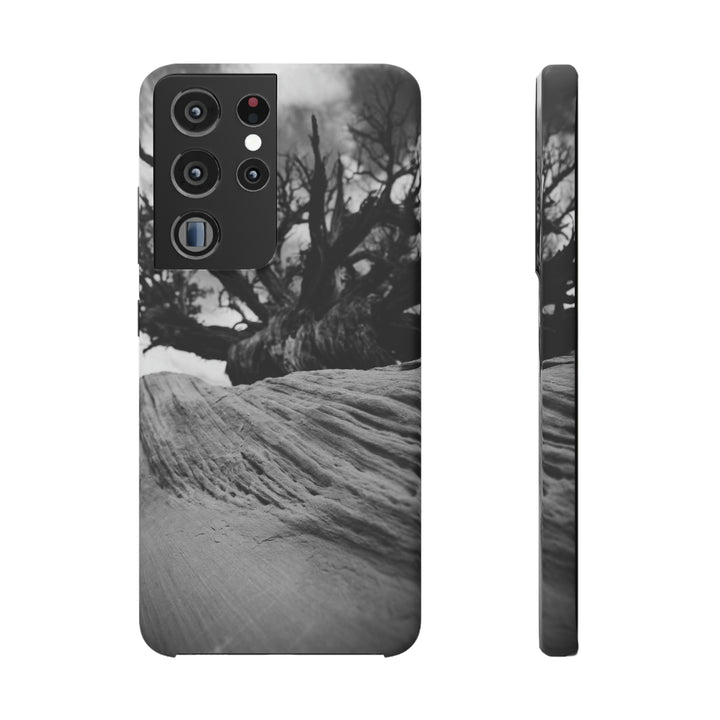 Desert Reach in Black and White - Phone Case