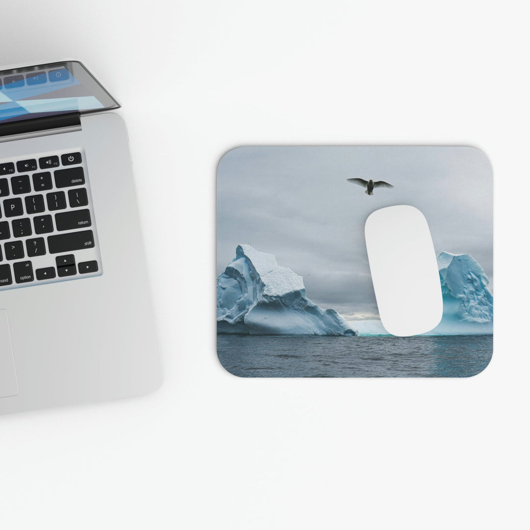 Antarctic Flight - Mouse Pad (Rectangle) - Visiting This World