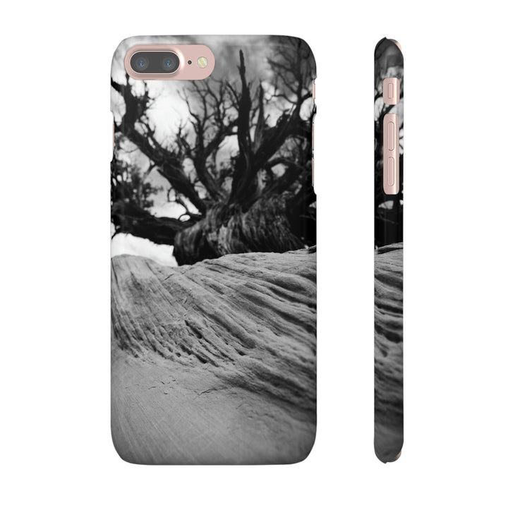 Desert Reach in Black and White - Phone Case