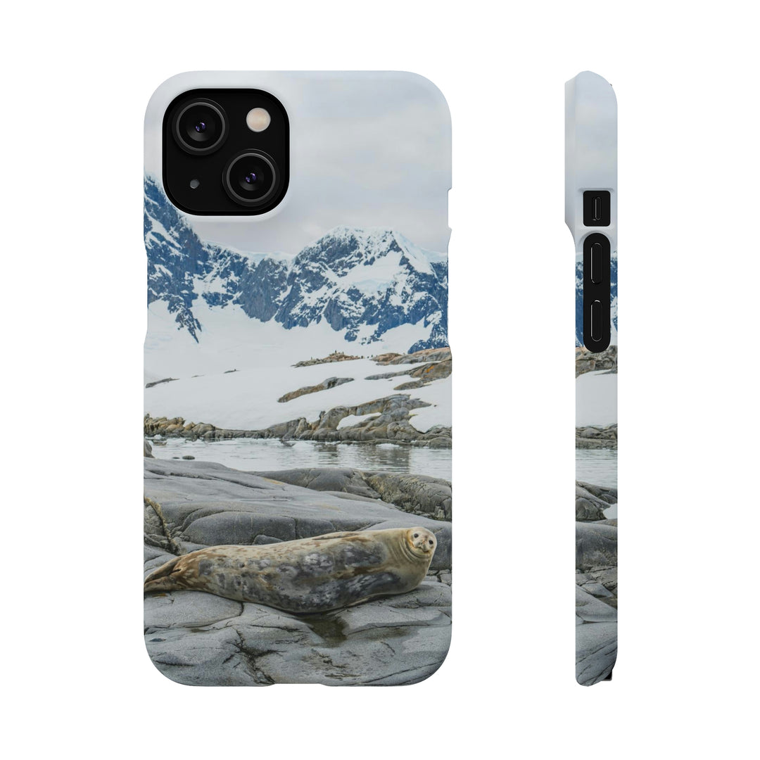 Weddell Relaxing - Phone Case