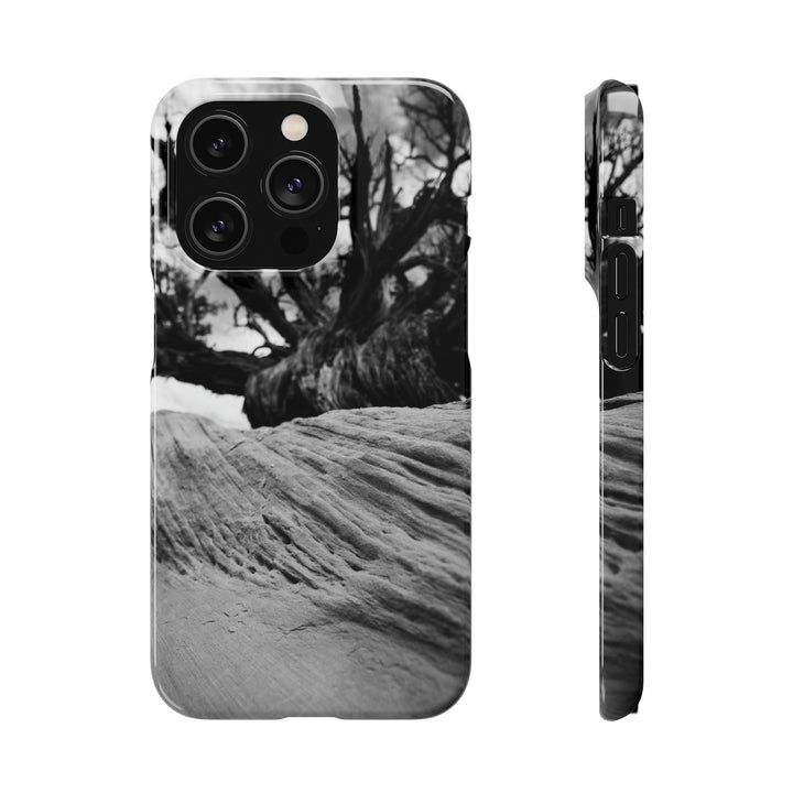 Desert Reach in Black and White - Phone Case