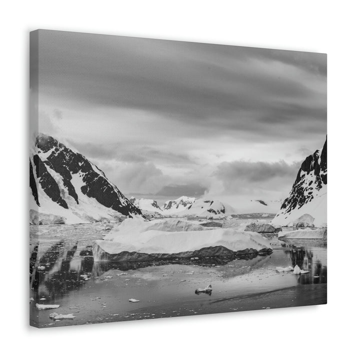 A Still Day in Black and White - Canvas