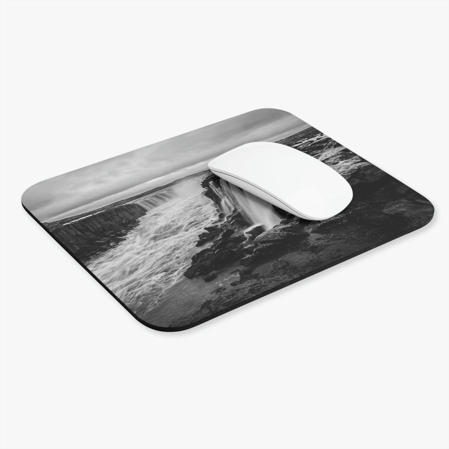 Selfoss in Black and White - Mouse Pad (Rectangle) - Visiting This World